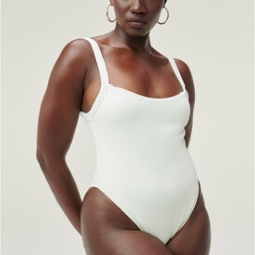 Good American White Bodysuit